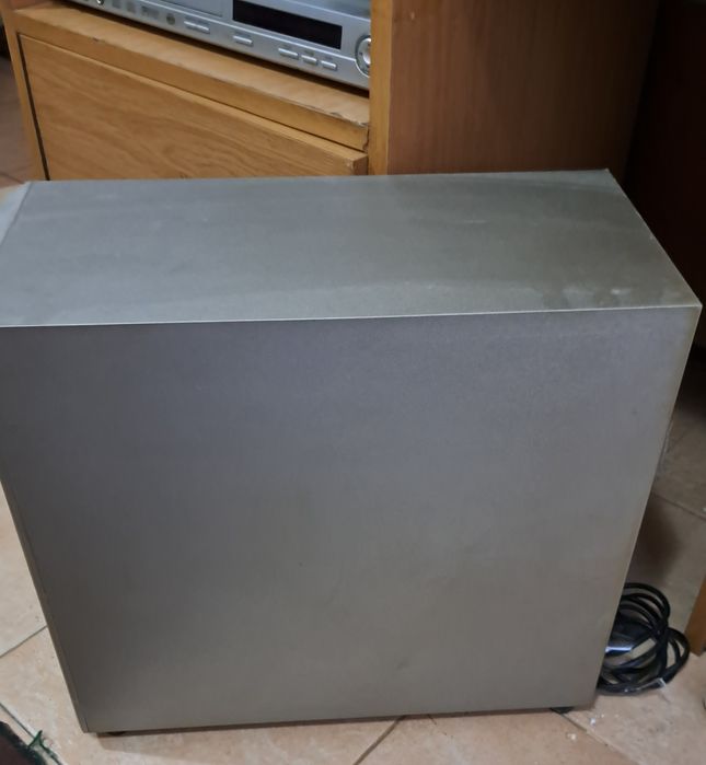 Субуфер с колони+ DVD