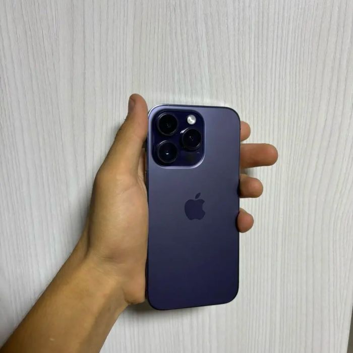 IPhone 14 Pro продается