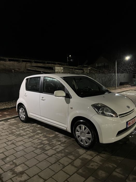 Daihatsu Sirion 1.0
