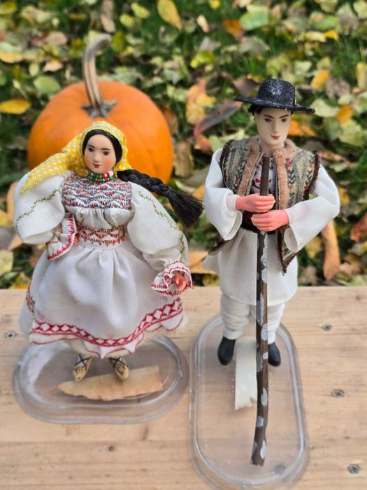 Papusi romanesti Arta Crisana Oradea