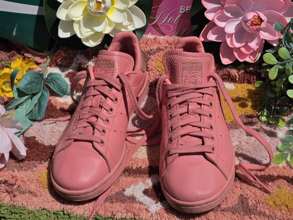 Adidas Sam Smith кецове от кожа в неоново розово
