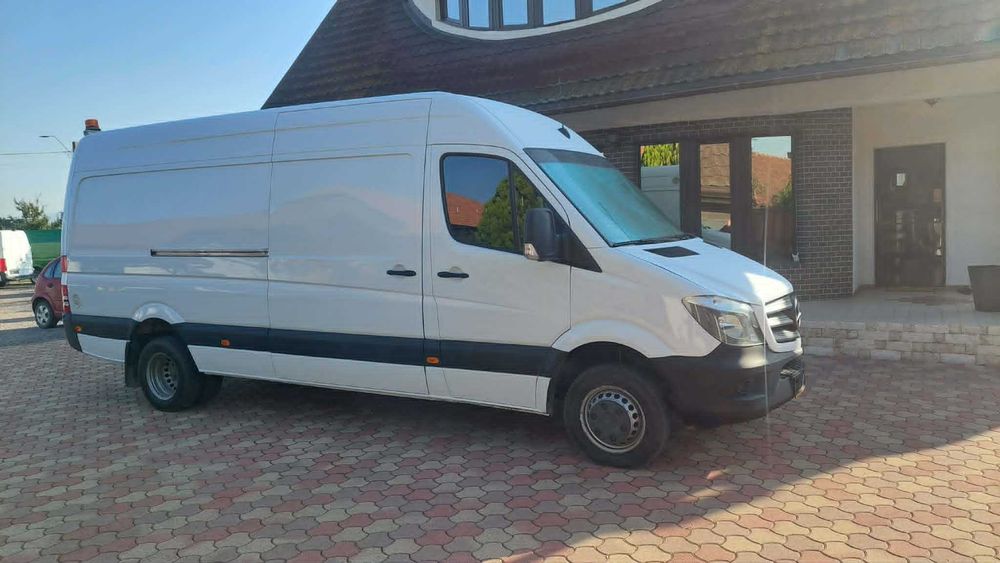 Mercedes Sprinter 516