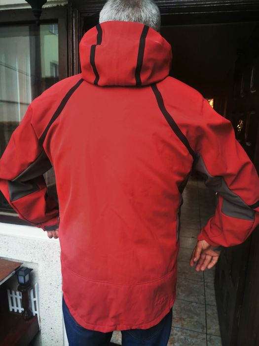 Vand geaca Salomon impermeabila stare buna