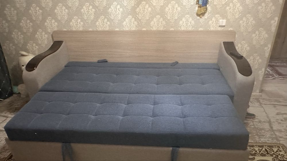 диван гостинный дивае
