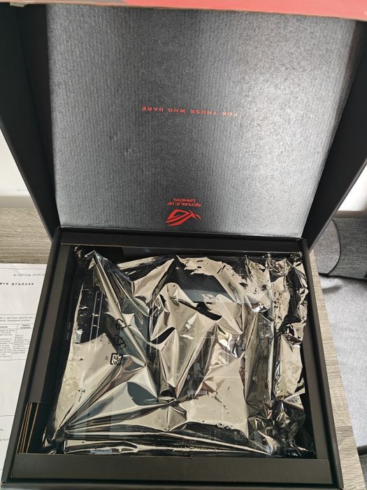 Placa de baza Asus ROG CROSSHAIR X670E HERO AMD Socket AM5 ATX