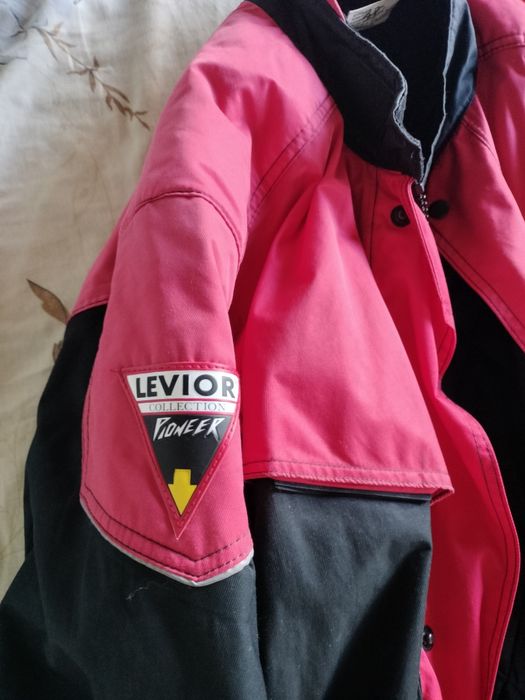 Geacă de motociclist în stare ft bună