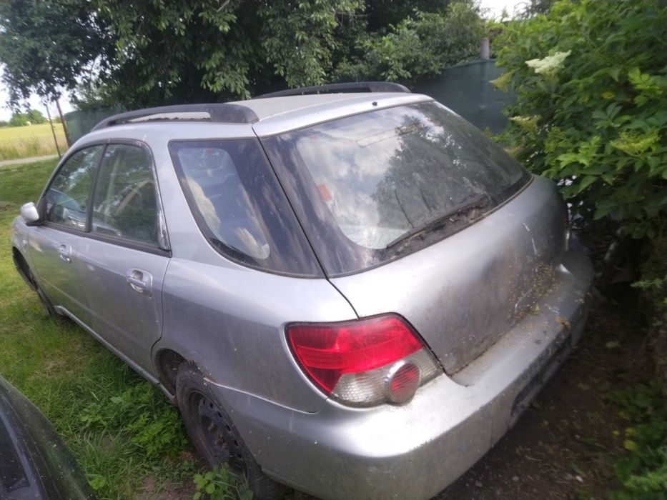 Subaru Impreza 2003г. на части
