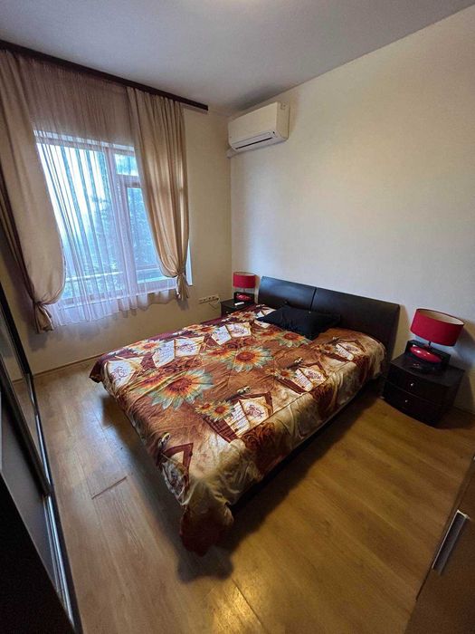 Дава се под наем Тристаен апартамент в Варна, м-т Траката - 90 кв.м за 164000 € - Снимка #3