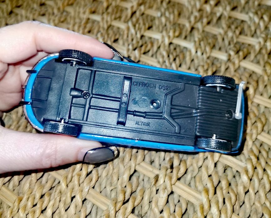 Кола Ситроен ДС21 CITROËN DS 21 ,1/43 e ,ЛОНДОН - СИДНИ МАРАТОН 1968 г