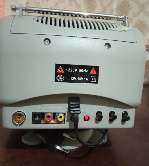 Переносной телевизор NOP 707