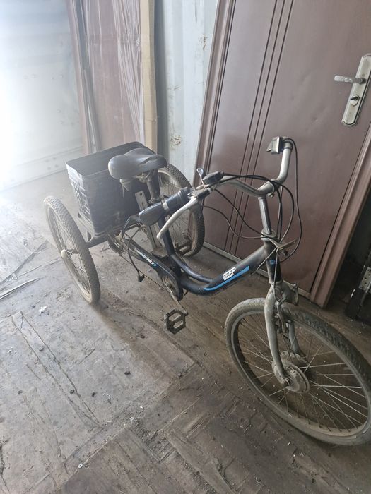 Продам велосипед 3-х колёсный