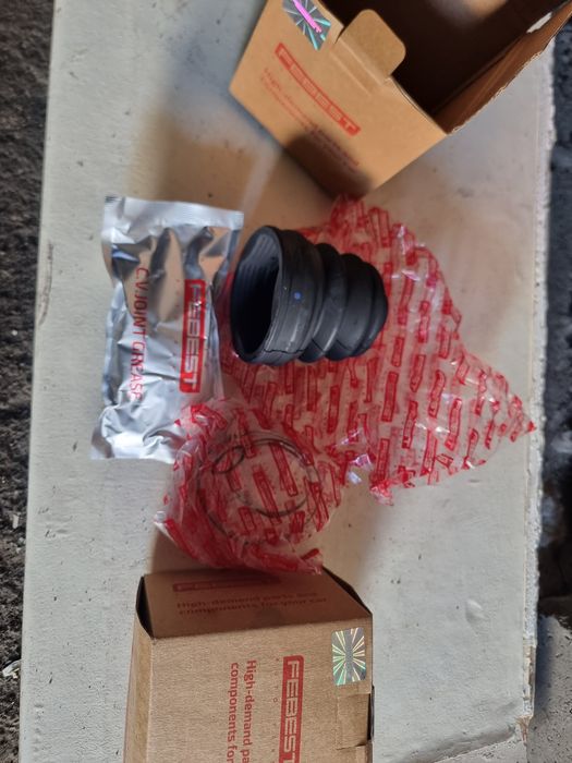 Пыльник акцент.киа рио новые