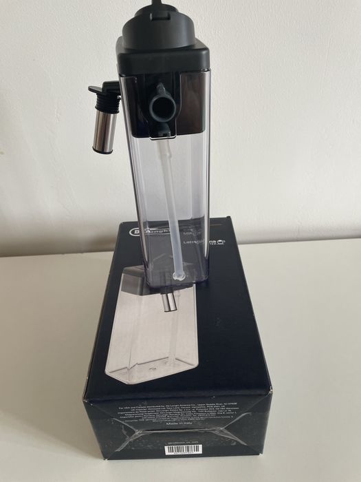 Carafa lapte delonghi