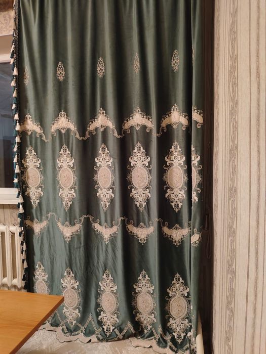 Шторы           .