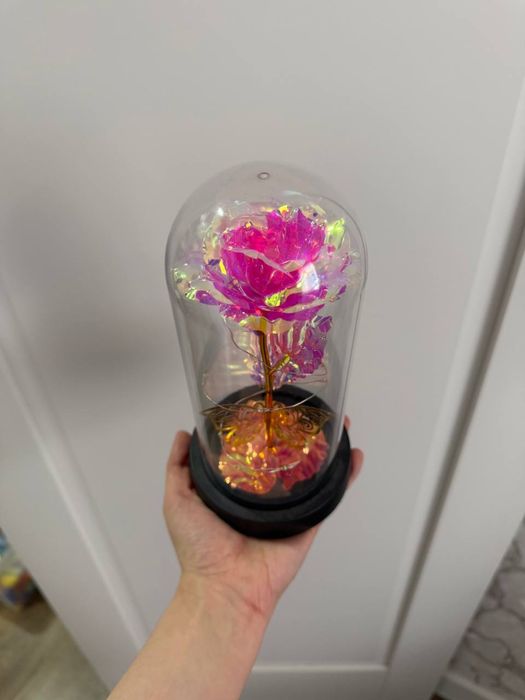 Роза в колбе подарок