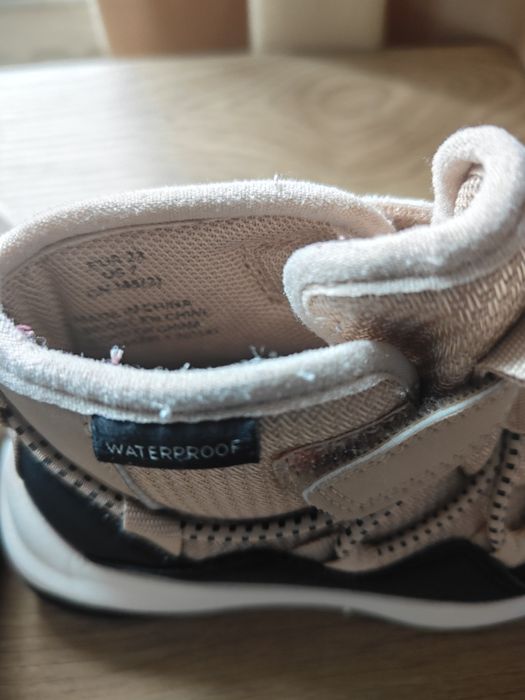 Pantofi sport impermeabili H&M 23