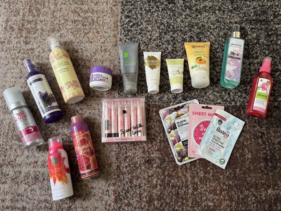 Продавам козметичен лот – 15€