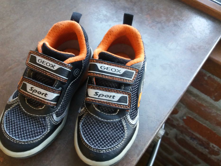 детски маратонки за момче,кецове,спортни обувки,GEOX-геокс,номер 27