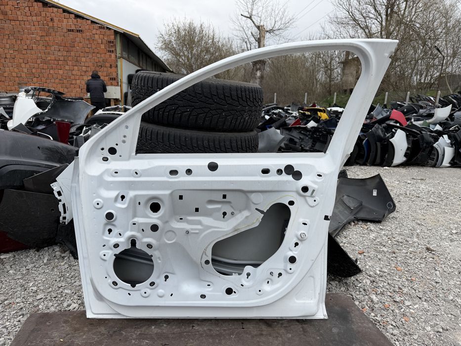 Врата Opel Corsa F 2021 год.-