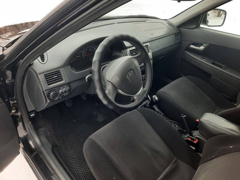 Продам приору в хорошем состоянии