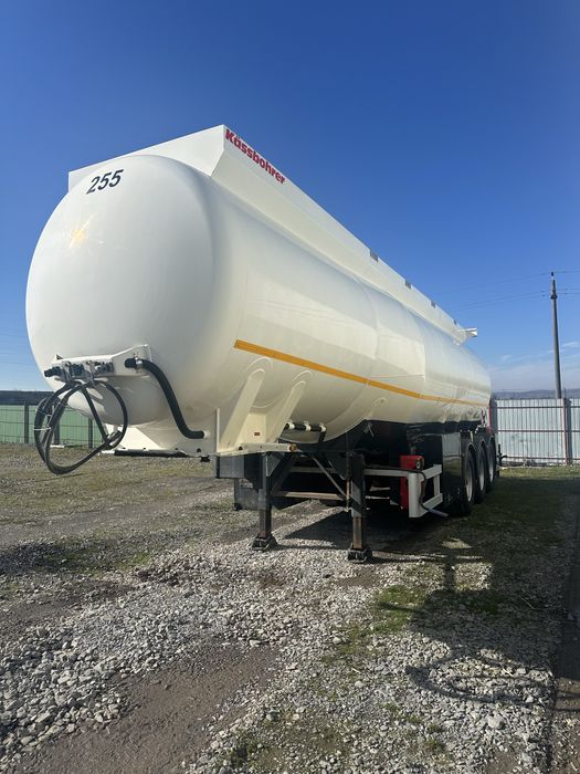 Kassbohrer STB - Cisterna ADR - Produse Petroliere - 4 compartimente