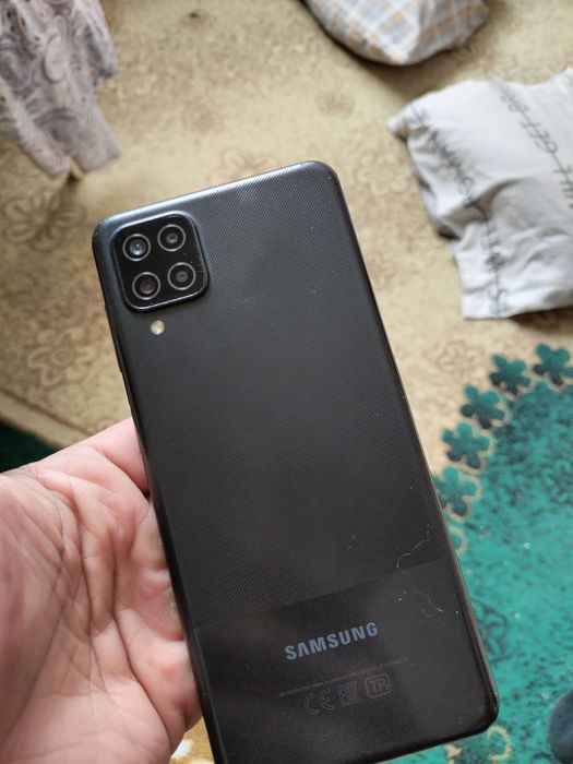 Самсунг а12 64гб