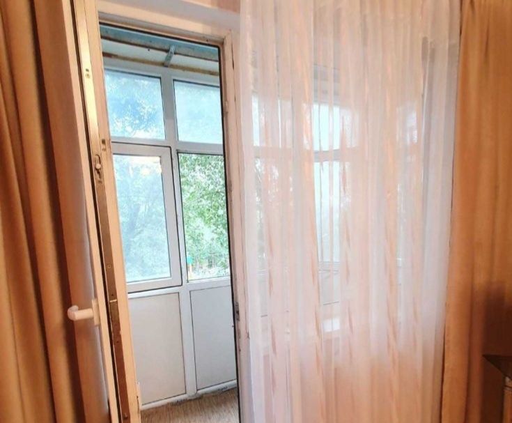 Продам 2 ком.кв.