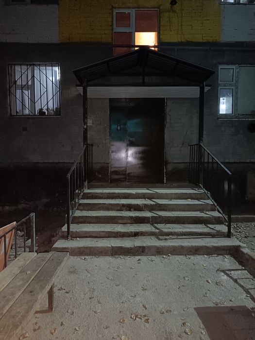 Продам 3 ком кв на 2 этаже