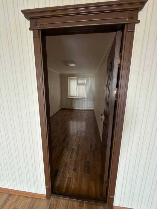 Ак Тепа 2/4/4 Балкон 2 на 6 Кирпичный дом в отличном состоянии Теплая