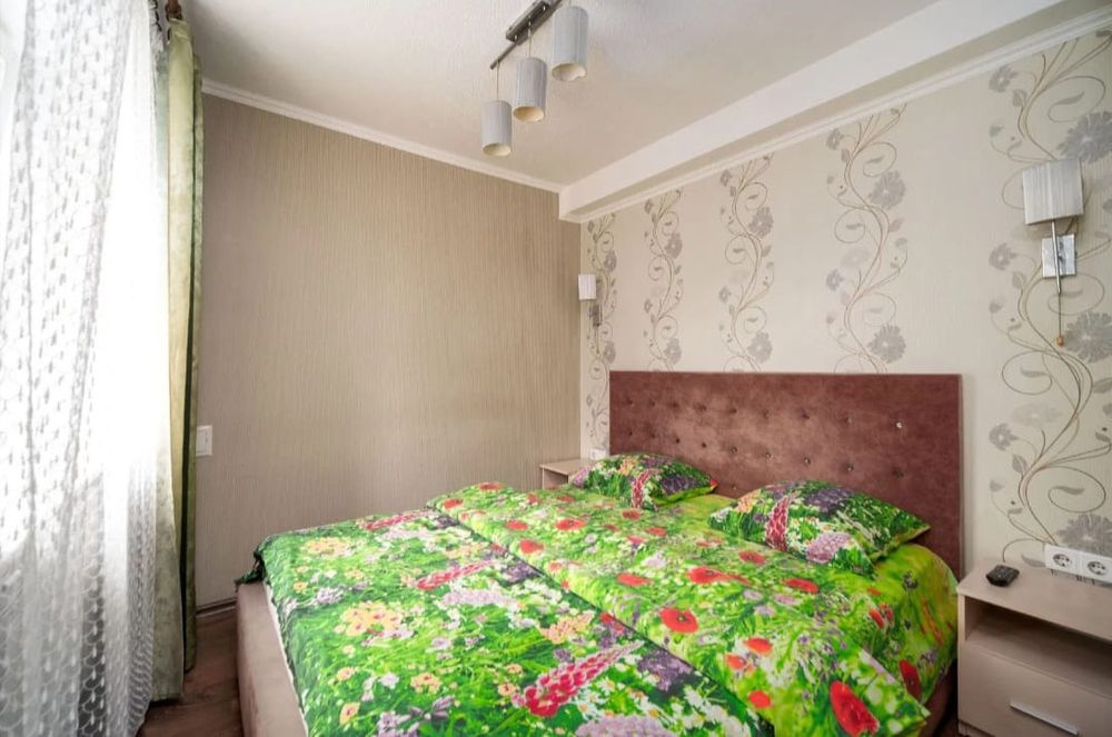 Сарыарка 11-Кенесары, 2ч 2000