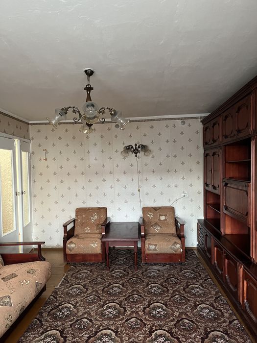 Диван и 2 кресла