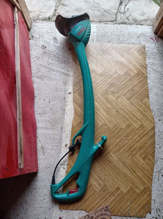 Pachet 3 bucăți trimmer, coasă electrică cu acumulator și priză