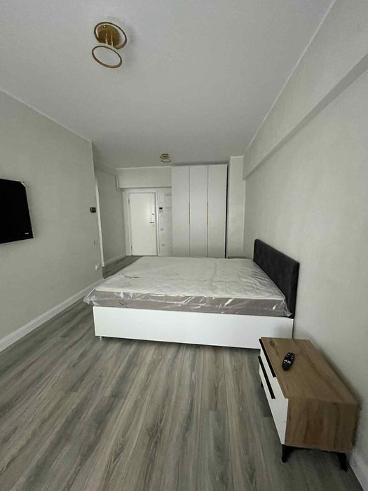 PF închiriez ap. 1 cameră Royal Town Copou