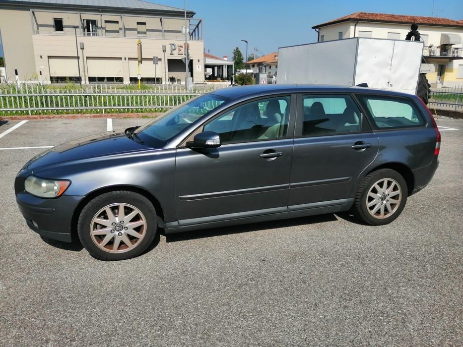 VOLVO V50 2005 — imagine 5