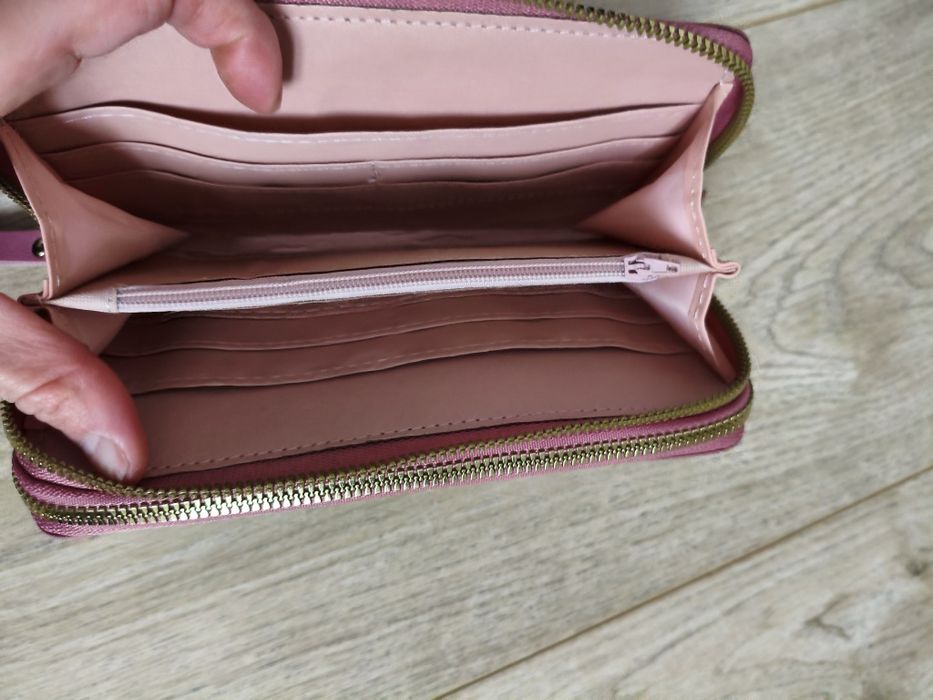 Lot Poșetă LBVYR și portofel Madley