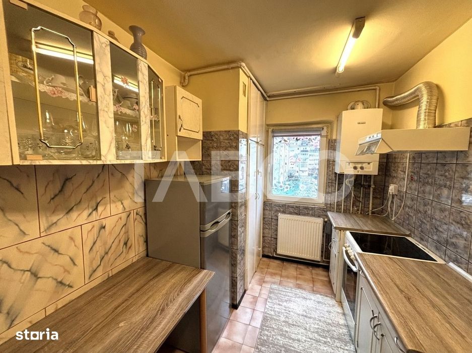 Apartament 3 camere decomandat de vanzare etaj 2   Valea Aurie