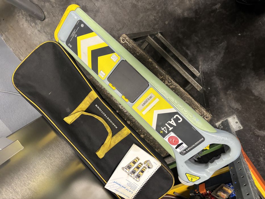 Cat 4 plus detector cabluri comducte apa gaz canalizare