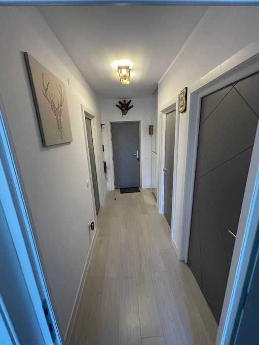 Inchiriez Apartament 2 camere, White Tower, Bariera Bucuresti, Ploiesti