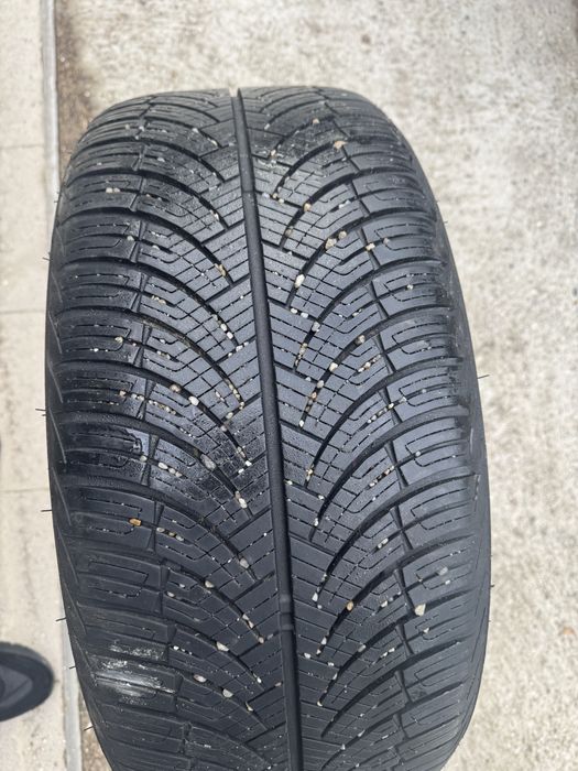 Vand anvelope 245/35R20  - GOODYEAR& SONIX(stare buna/foarte buna)