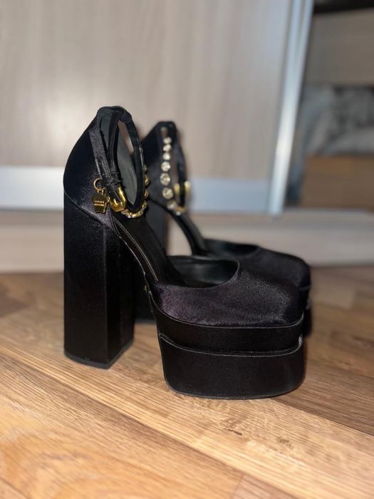 Туфли Guess оригинал, размер 37