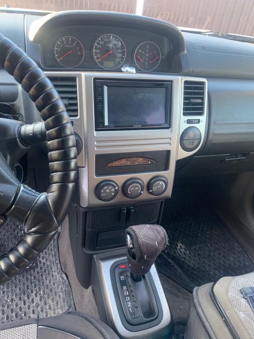 Продам машину Nissan X-trail