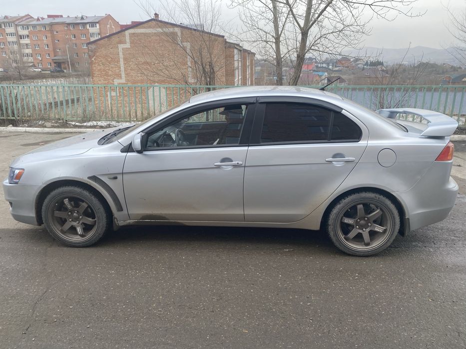 Продам Mitsubishi LANCER