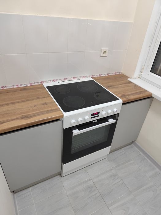 Продается кухонный гарнетура