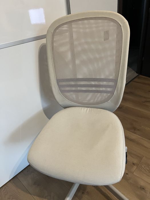 Scaun rotativ Ikea alb