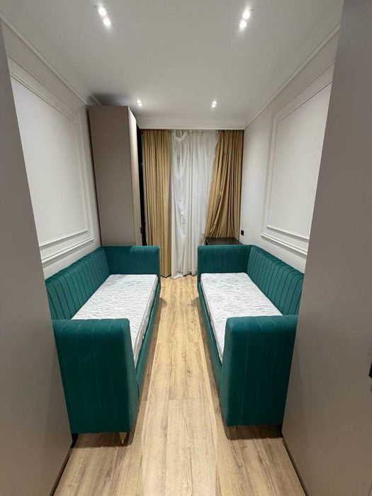 Новостройка, 3 комнаты, 108 м², сквозная, ул. Чехова