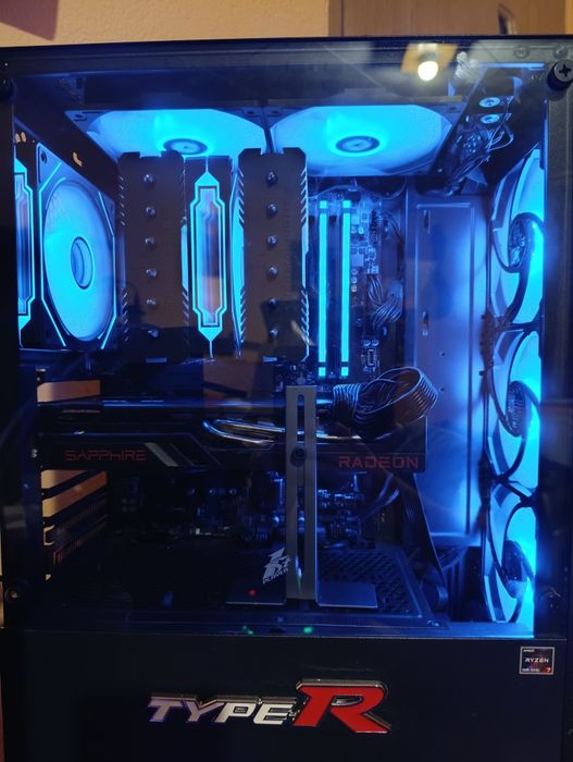 PC Gaming Ryzen 7 5700x3D , RX6700xt , 32GB RAM