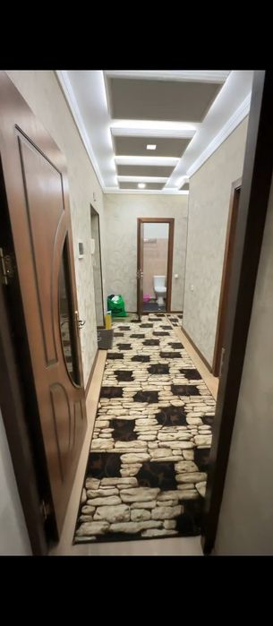 Sergeli 2chi bekat 2 xonali kvartira beriladi srochno