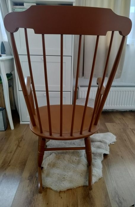 Scaun balansoar din lemn