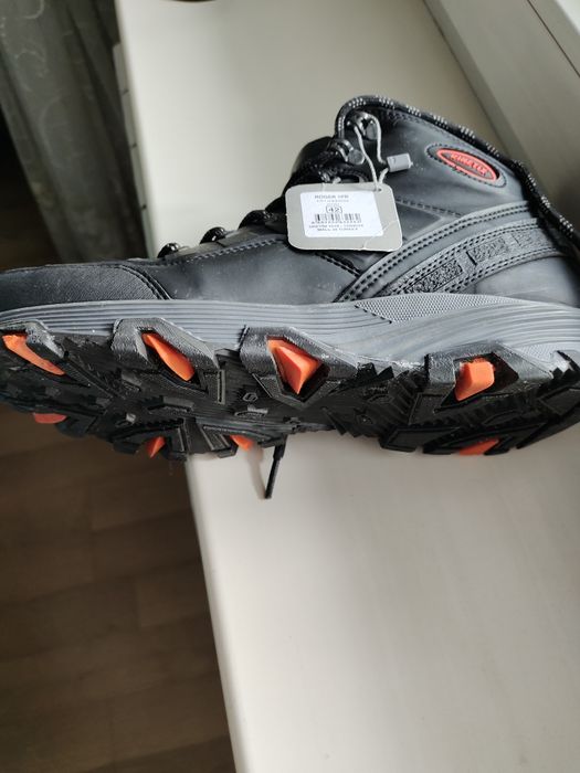 Продам Kinetix, р.42