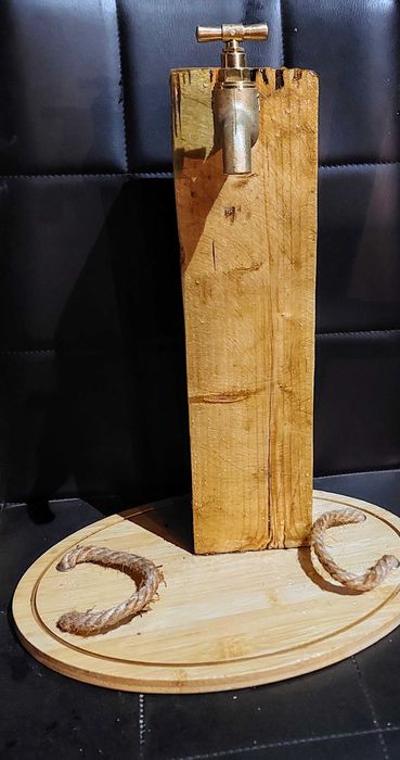 Диспенсър за алкохол